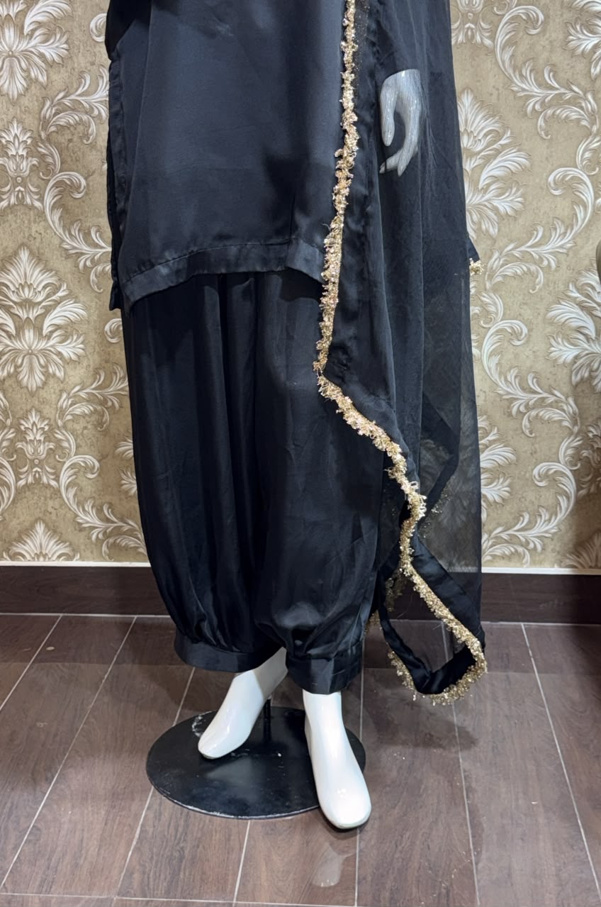 Black Dosti collection