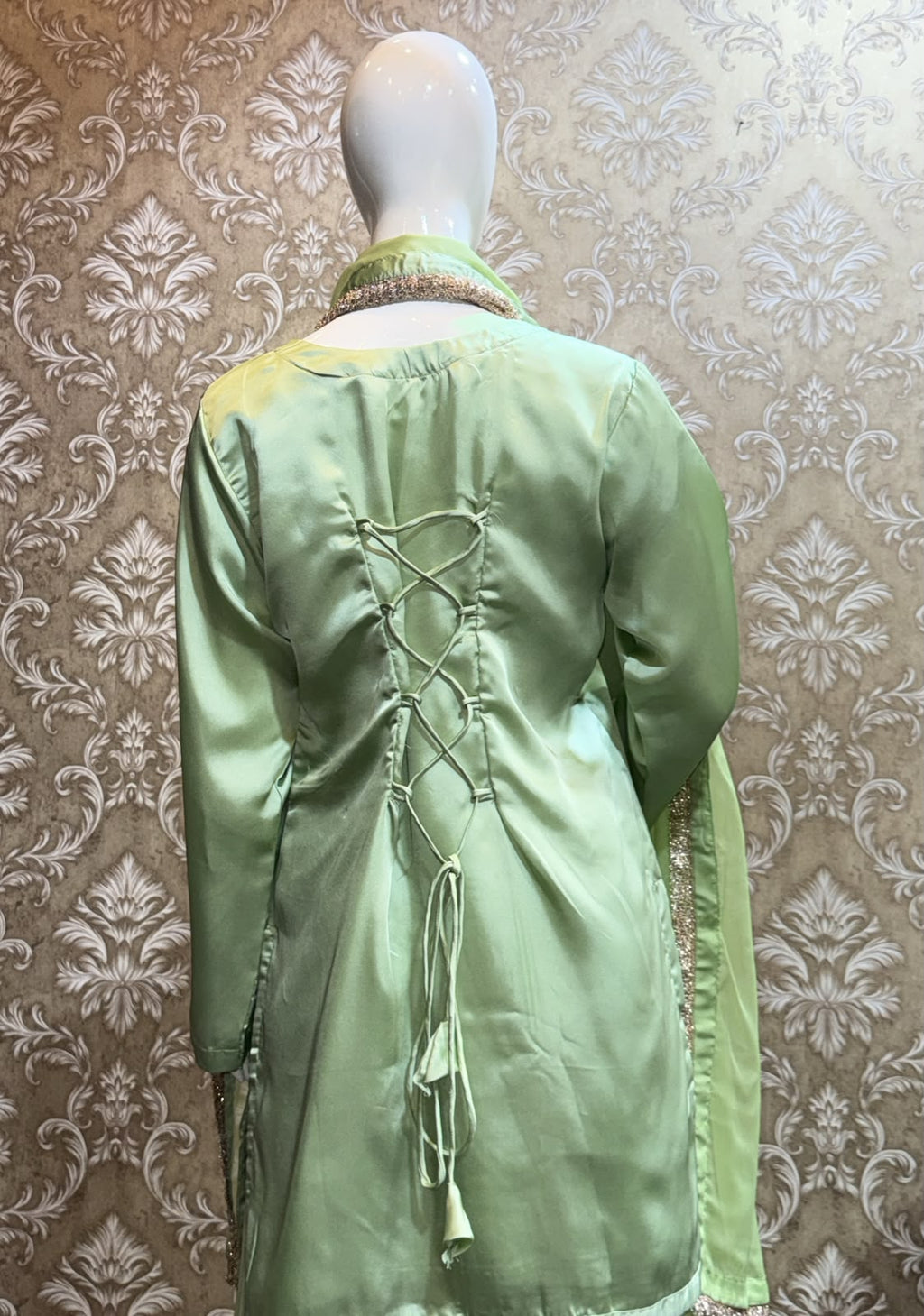 Pistachio green Dosti collection