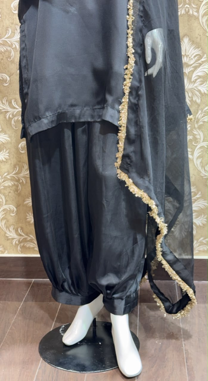 Black Dosti collection