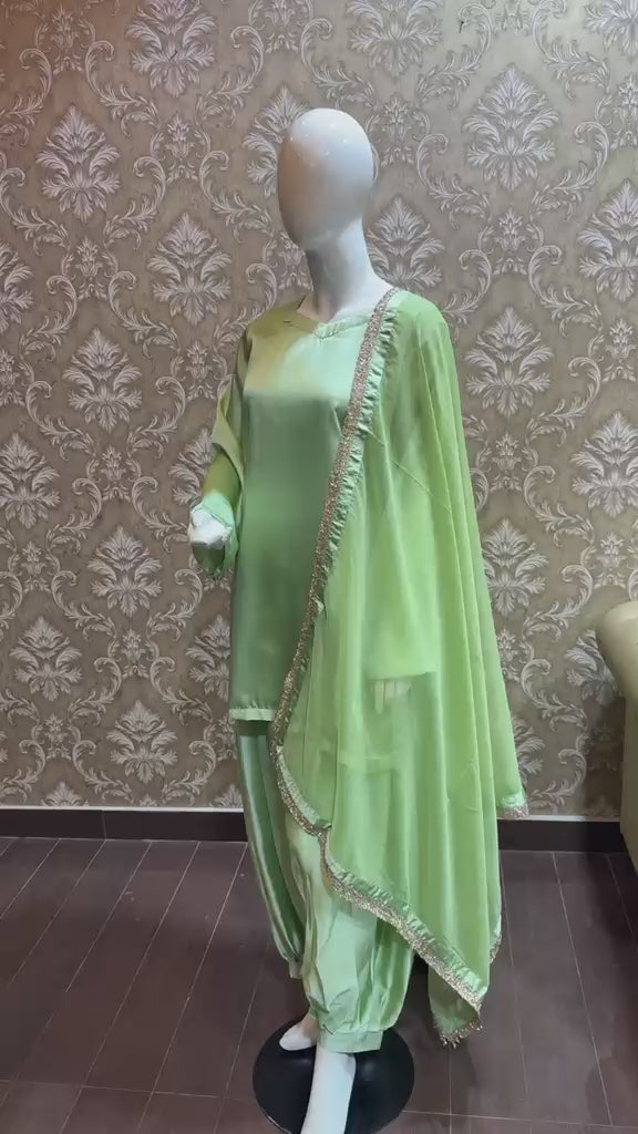 Pistachio green Dosti collection